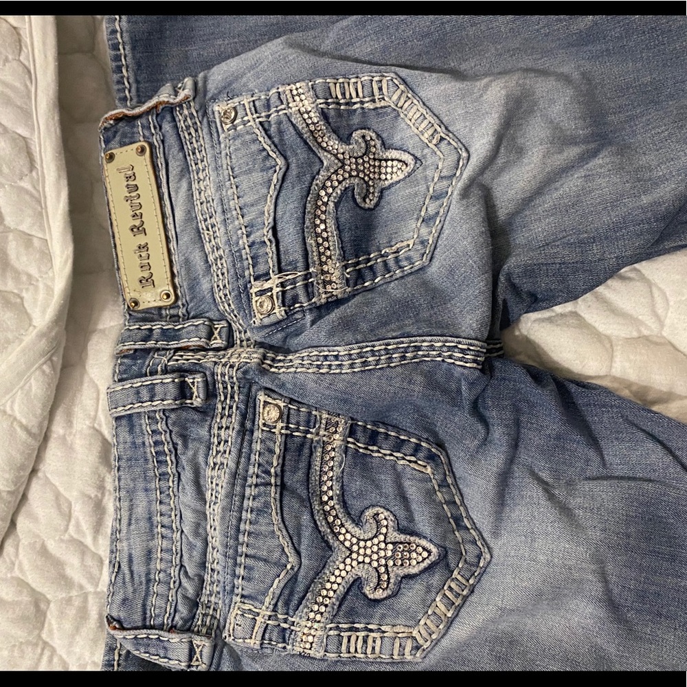Bedazzled Rock Revival Vivian jeans